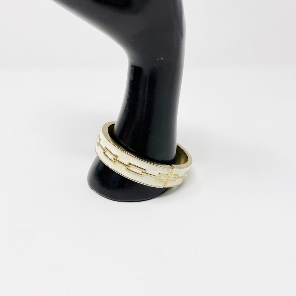 Cream and Gold Tone Bangle Bracelet Geometric Pattern Fashion Costume Trendy